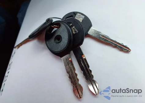 2002 Jeep Liberty Sport from USA, damaged, VIN 1J4GL48K42W186235